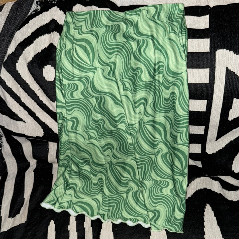 SHEIN Green Marbled Skirt